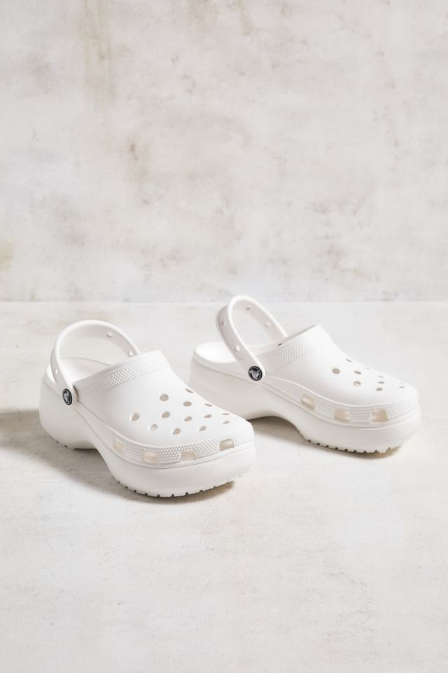 Platform white hot sale crocs