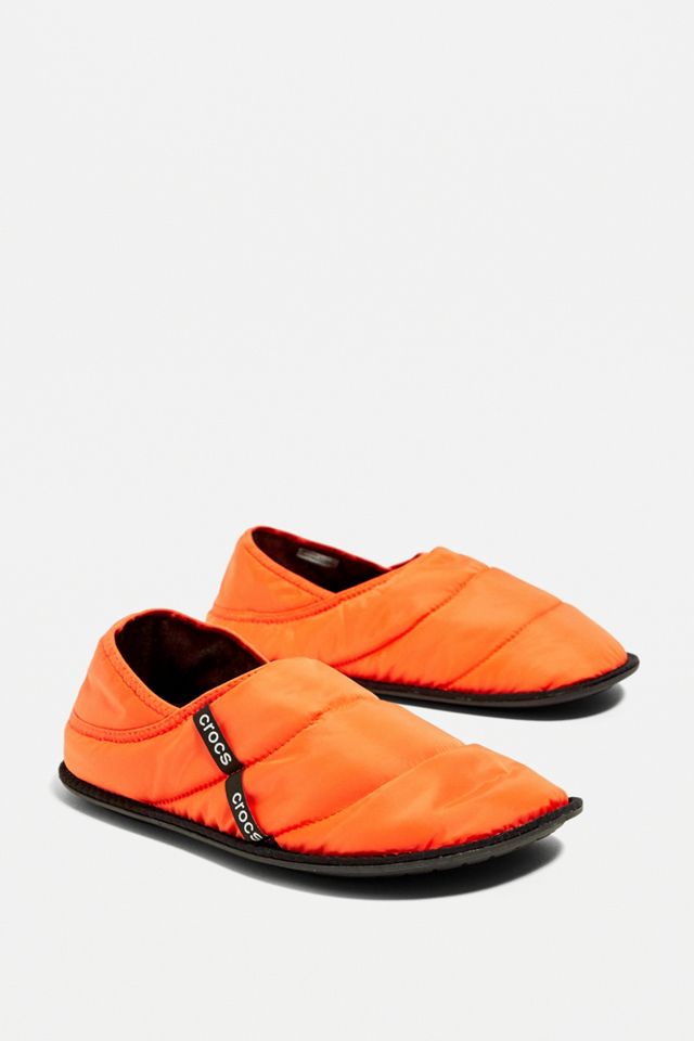 Crocs - Pantoufles Neo matelassées et doublées mandarine #2