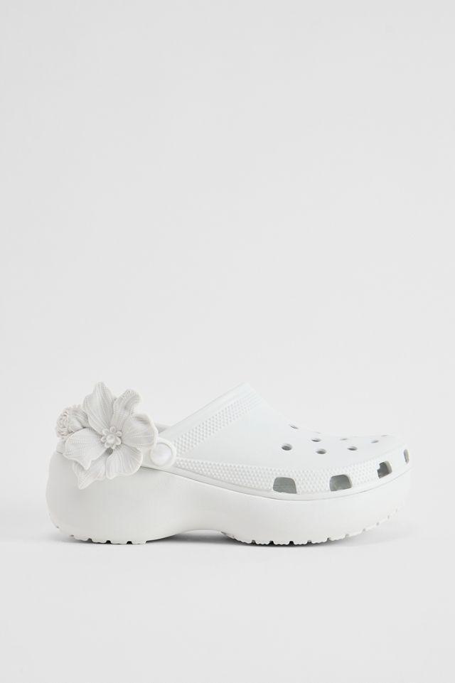 【Crocs】Classic Platform Bouquet Clog ★送料込★ Classic Platform Bouquet Clog - Crocs