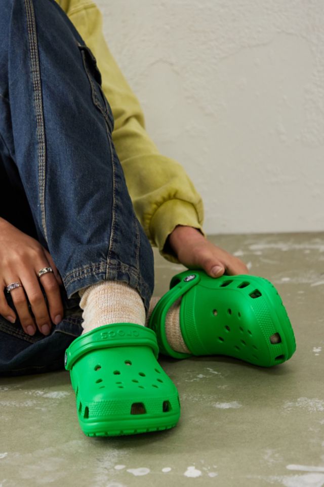 Zuecos Hombre Verde Crocs : Mules / Zuecos . Besson Chaussures