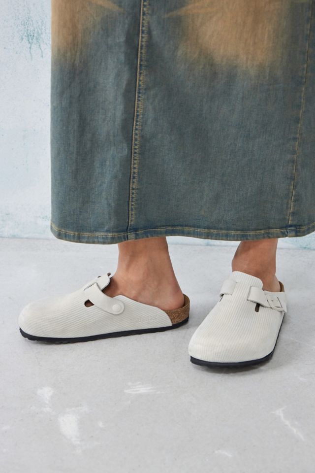 Birkenstock hot sale white clogs