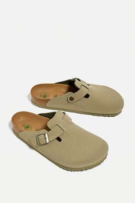 birkenstock boston faded khaki suede