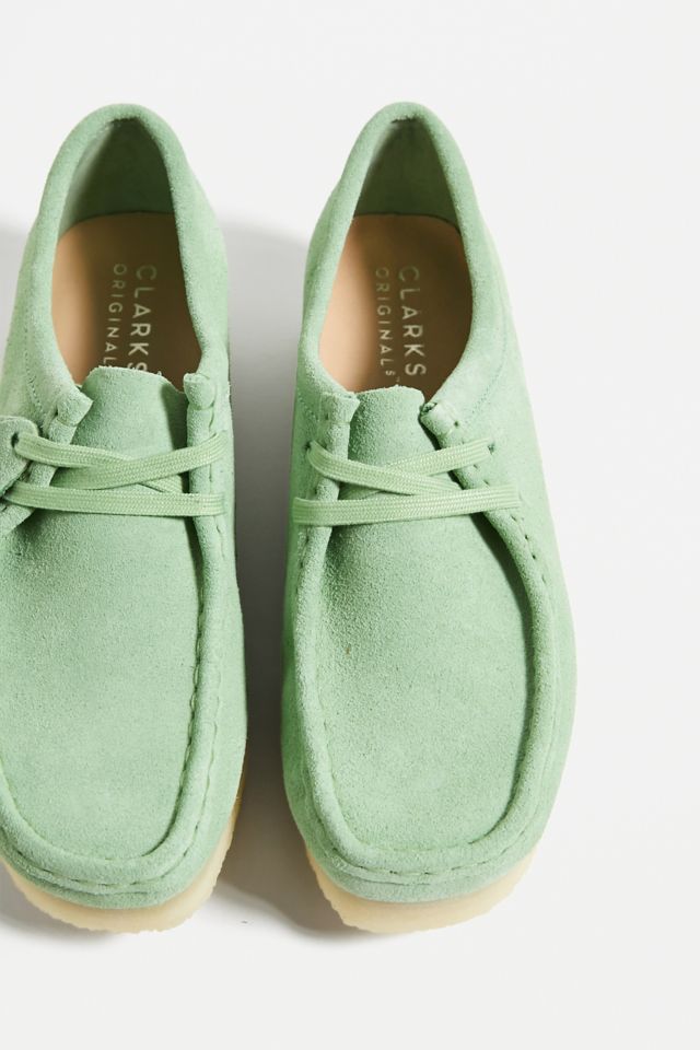 Green hot sale clark wallabees