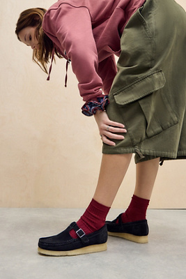 Wallabee T Bar Shoes - UK 5 at Urban Outfitters - Clarks Originals - Modalova