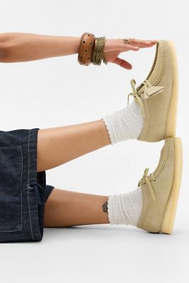 Scarpe Wallabee in Camoscio Maple Clarks Originals
