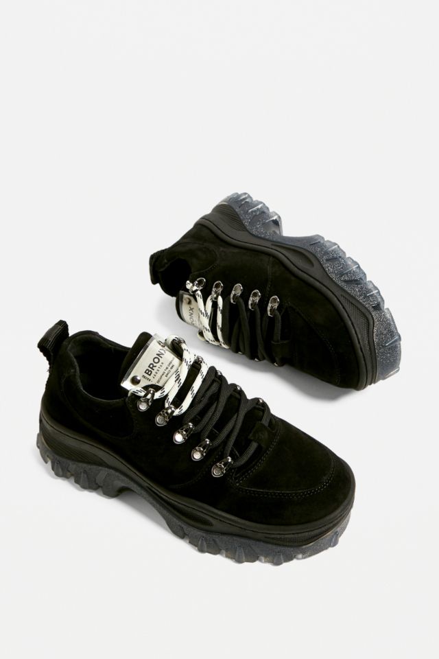 Bronx store black trainers