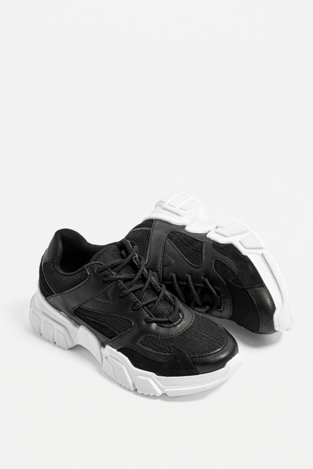 Urban hot sale outfitters trainers