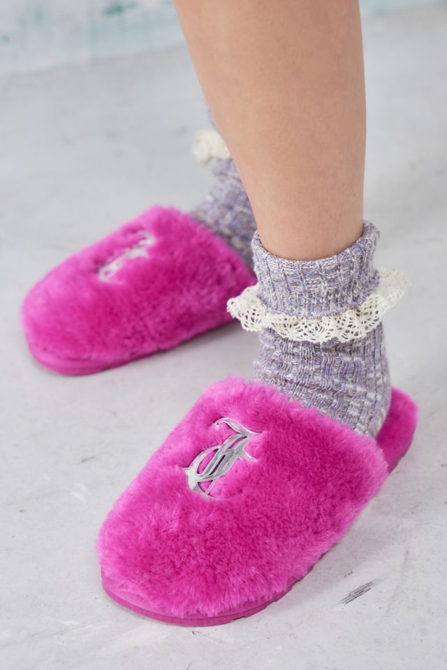 Pink fuzzy hot sale house slippers