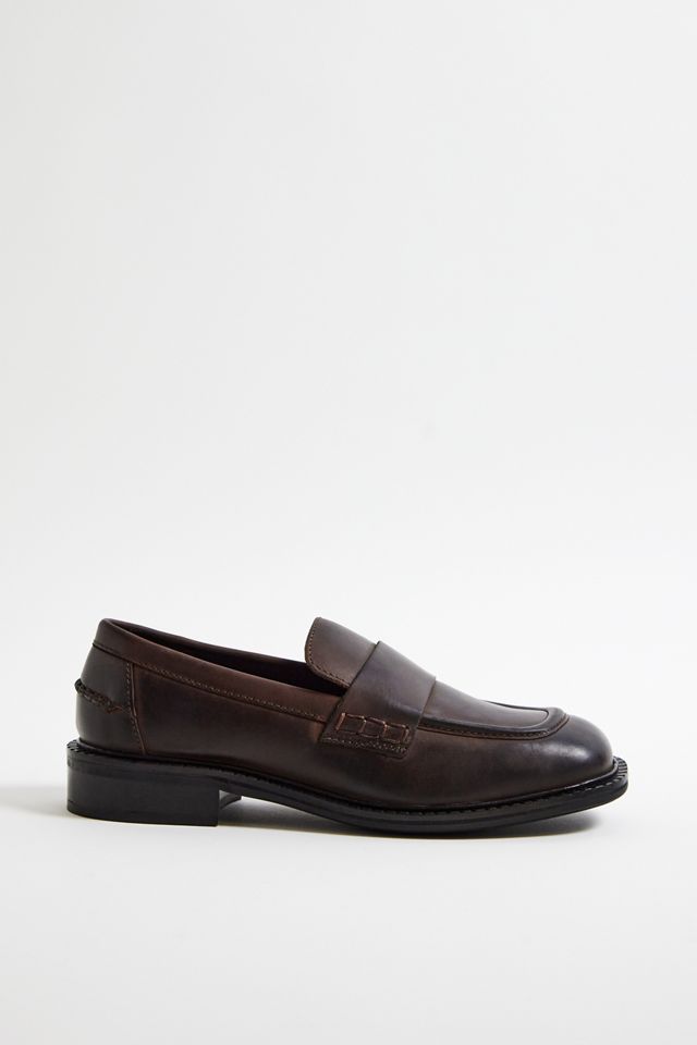 UO Zerstörte Quadratische Leder Loafers #2