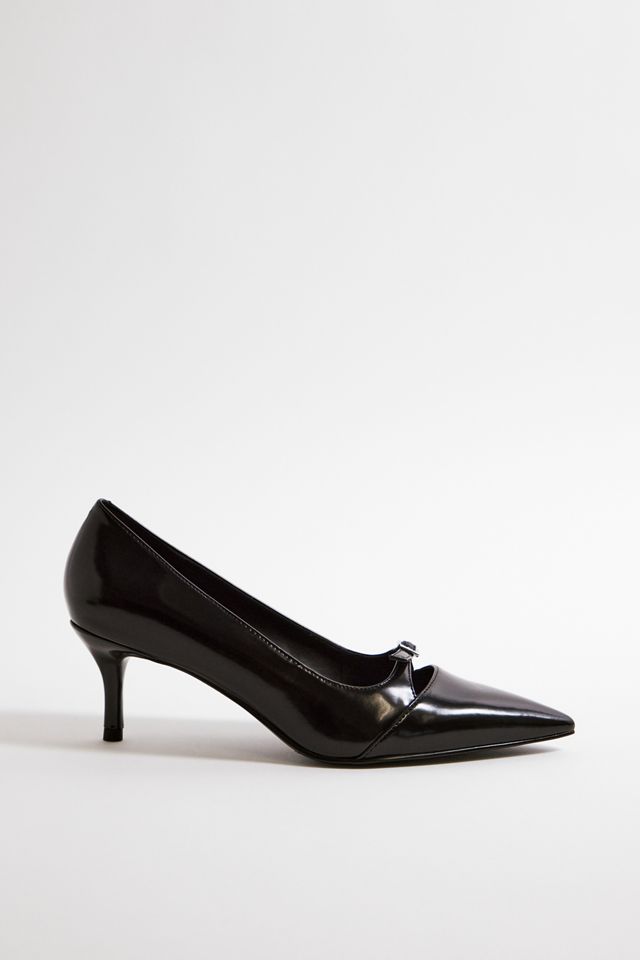 Tacones de Punta Charles & Keith #2