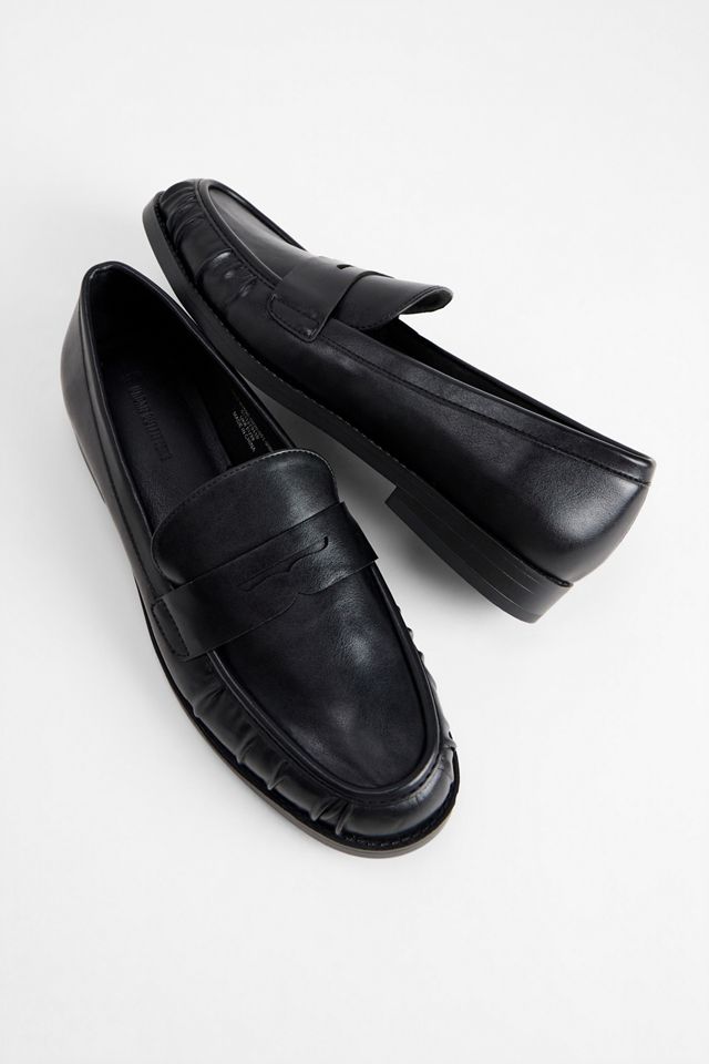 UO Schwarze Lyla Loafers #1