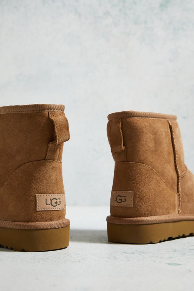 Ugg boots classic mini on sale 11