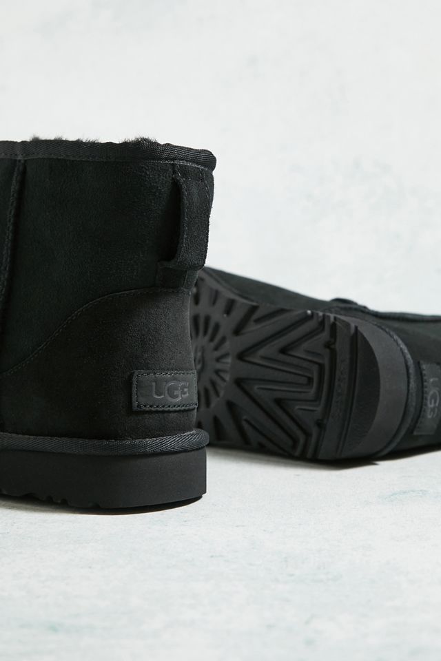 UGG – Stiefel „Classic Mini II‟ in Schwarz #3