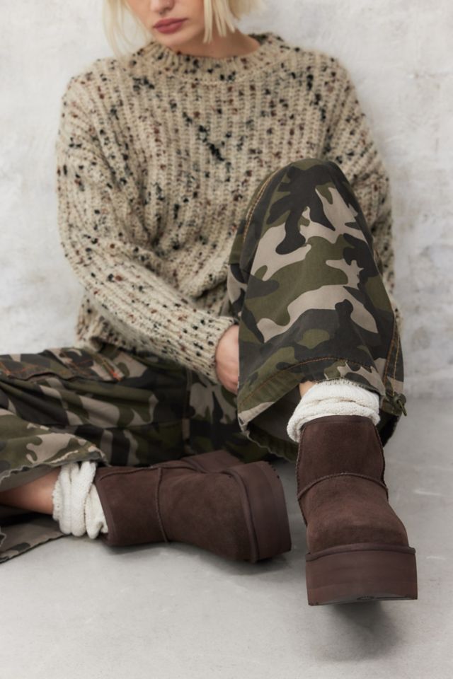 Camo ugg hot sale style boots