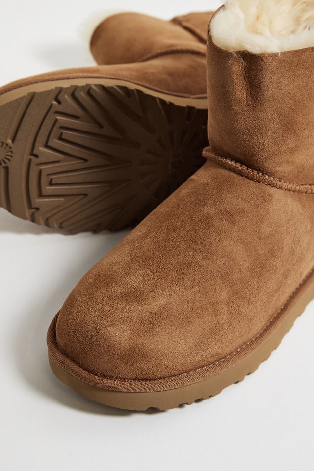 Bota UGG Mini Bailey Bow Castaña #4