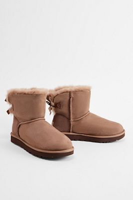Stivali UGG Rocky Oak Bailey Bow II