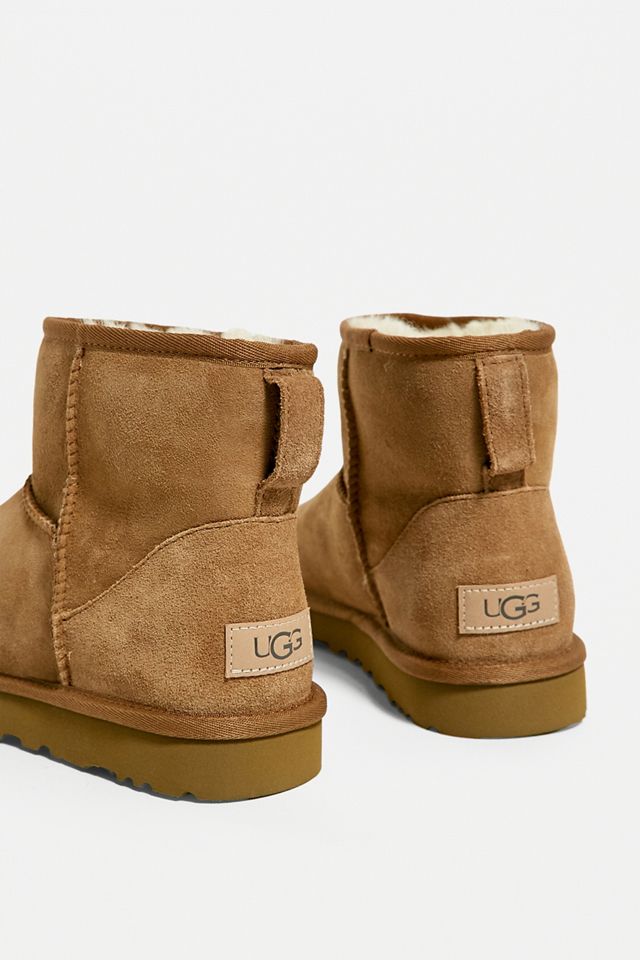 UGG – Stiefel „Classic Mini II“ in Kastanienbraun #4