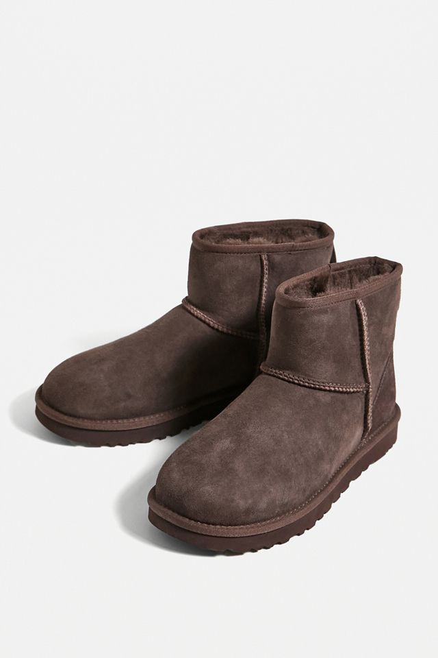 UGG - Bottines Mini II Classic Cèdre brûlé #1