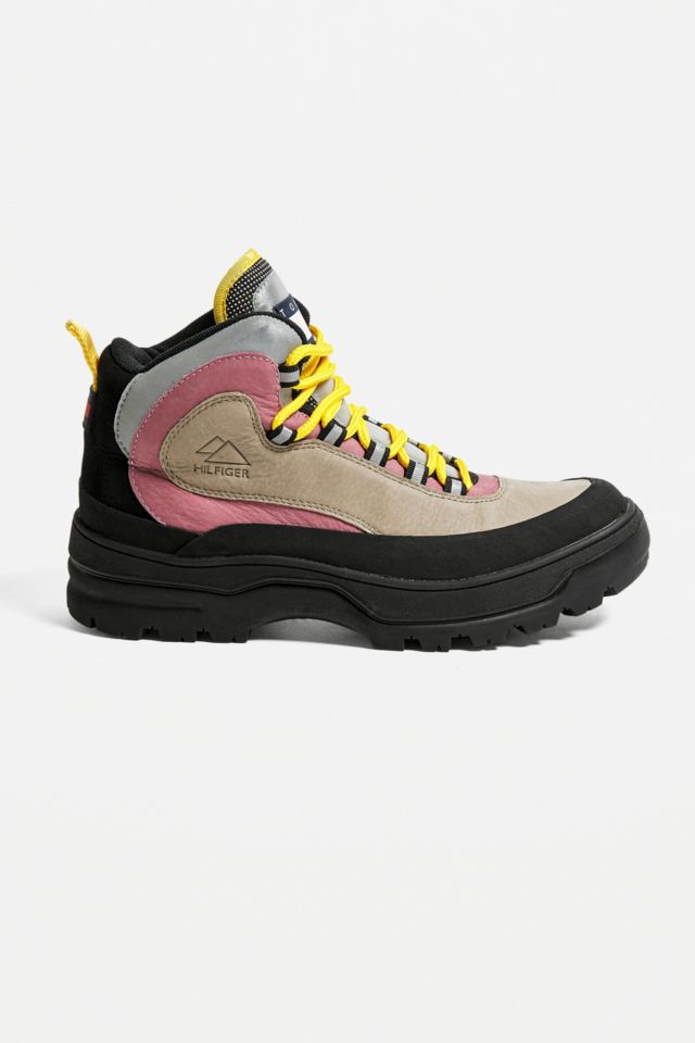 Tommy hilfiger hot sale expedition boots