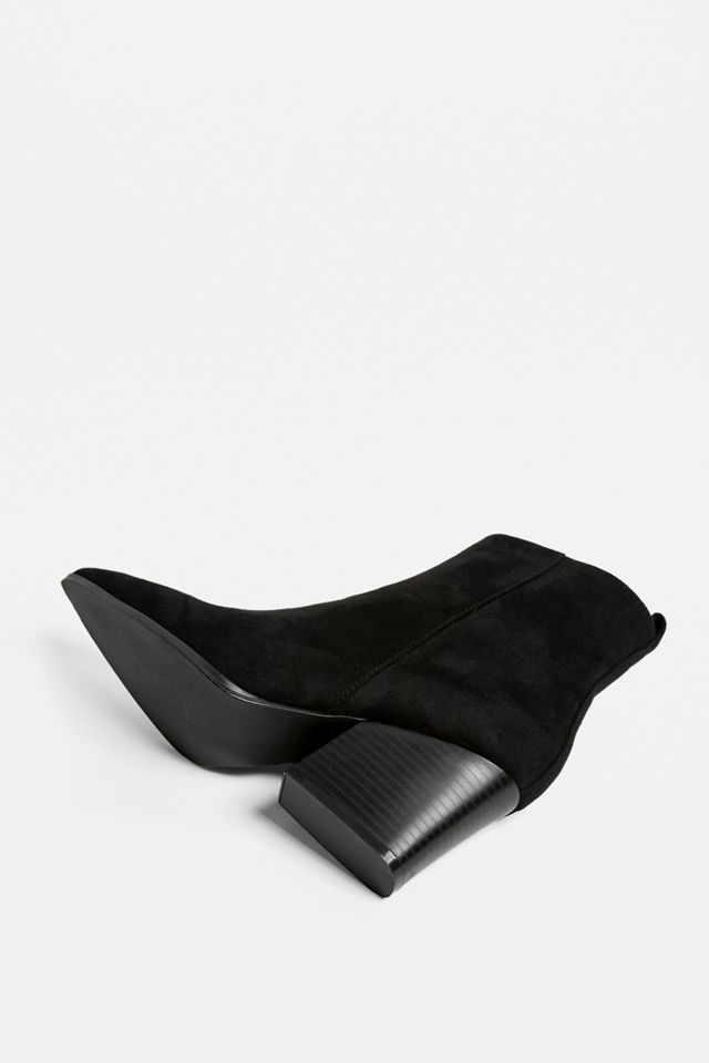 Matt & Nat – Stiefeletten „Ming‟ in Schwarz aus Wildlederimitat mit Absatz #3