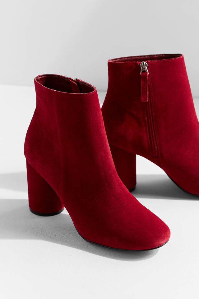 Sabrina Round Heel Ankle Boots Urban Outfitters UK