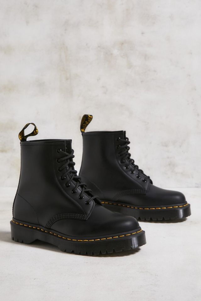 Dr martens boots urban outfitters online