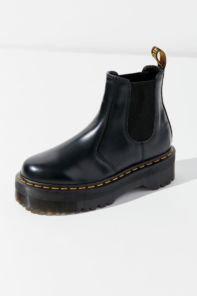 Urban outfitters chelsea clearance boots