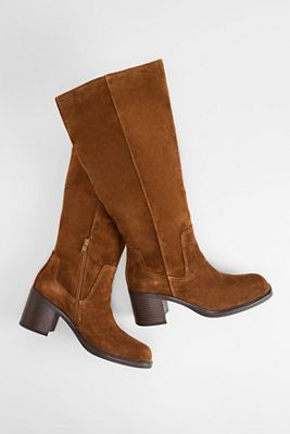 Vagabond Stiefel Meryl aus Tan Wildleder