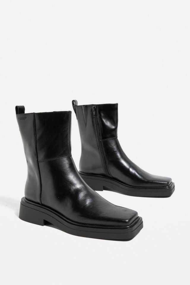 oversættelse sikkerhedsstillelse Markeret Vagabond Black Eyra Boot | Urban Outfitters UK