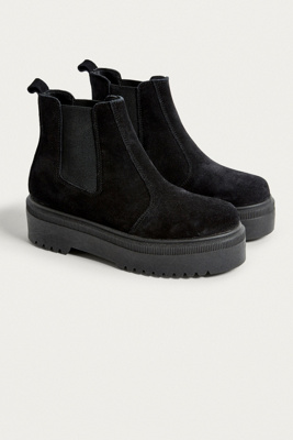 black chelsea boots urban outfitters