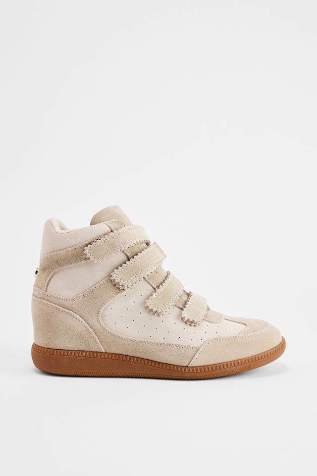Steve Maddan Sand Mustang Trainers #2
