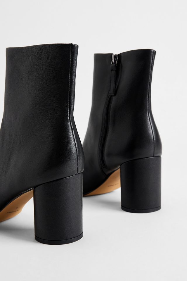 Steve Madden Schwarze Caro Leder-Stiefeletten mit geteilter Zehenpartie #4
