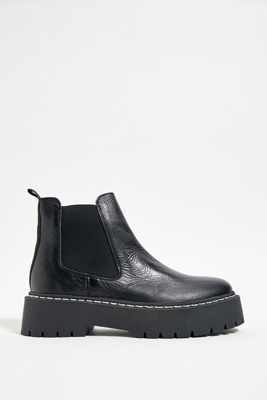 steve madden urban outfitters boots,Aktez Yapı