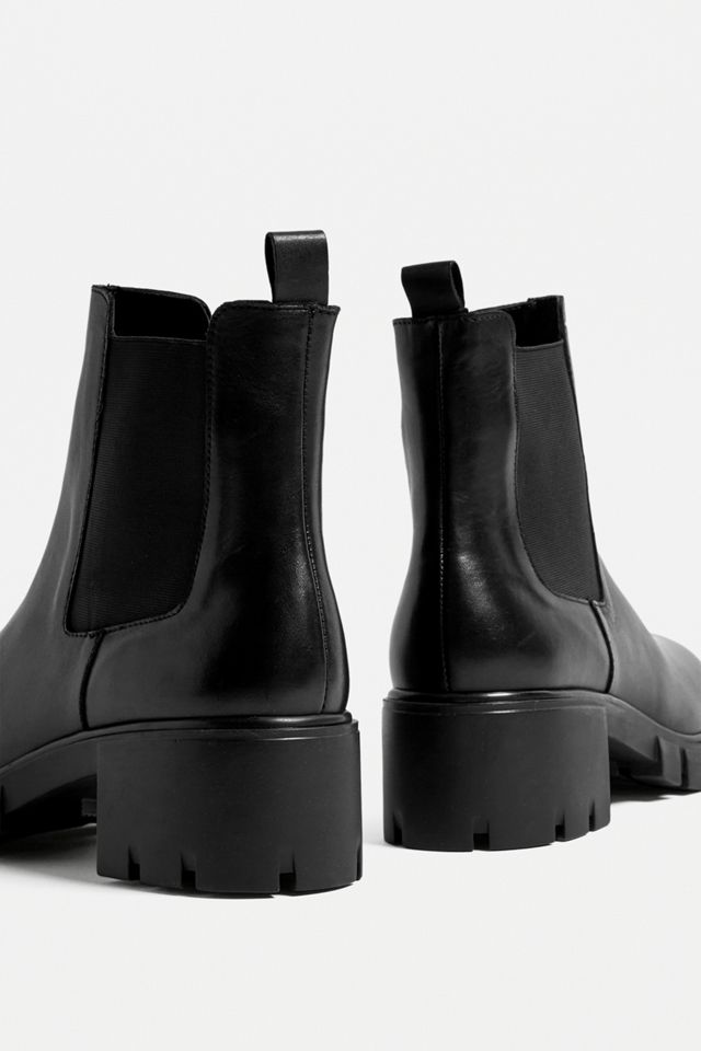 UO Cara Stivali Chelsea in Pelle #4