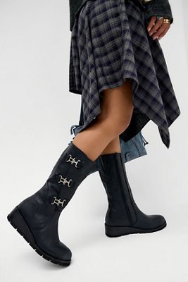 Bottes compensées UO Black Milan