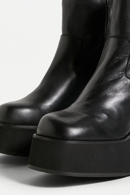 kaltur throwback black platform boots