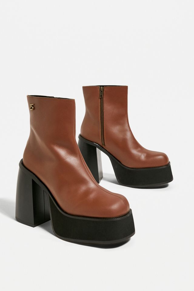 KALTUR – Ankle-Boots mit Absatz in Hellbraun #2