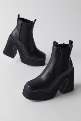 Koi Black Parva Platform Chelsea Boots | Urban Outfitters UK