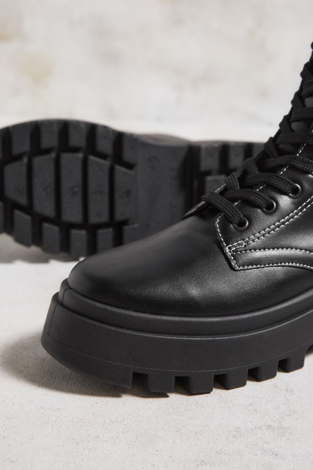 Urban outfitters best sale lace up boots