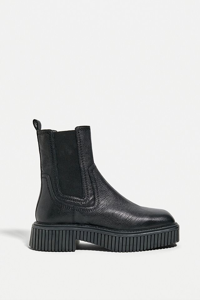 ASRA Black Cassie Boots | Urban Outfitters UK