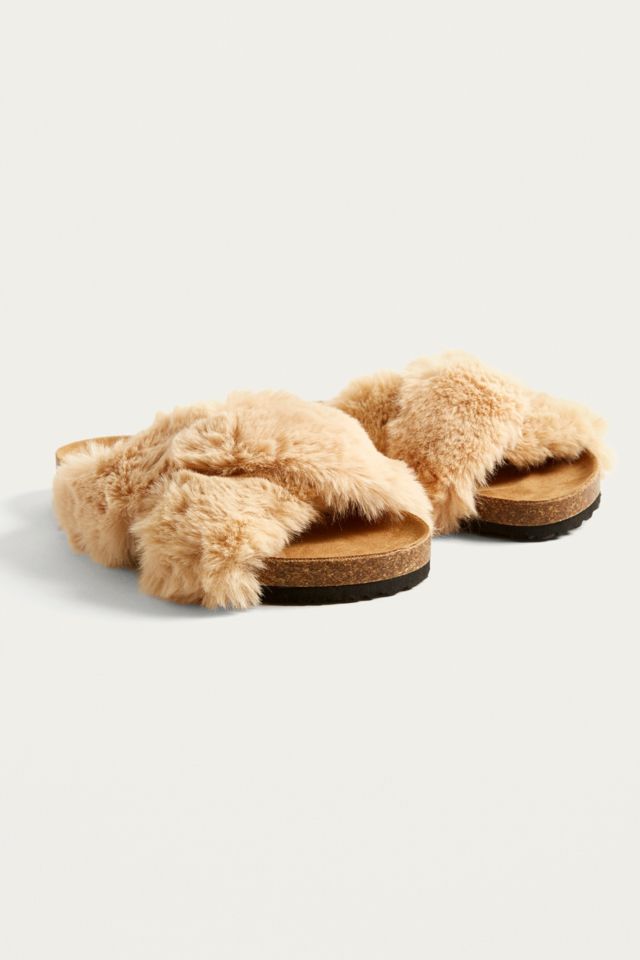 Fenty slides urban clearance outfitters