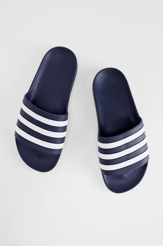 adidas Marineblaue Adilette Slides #1