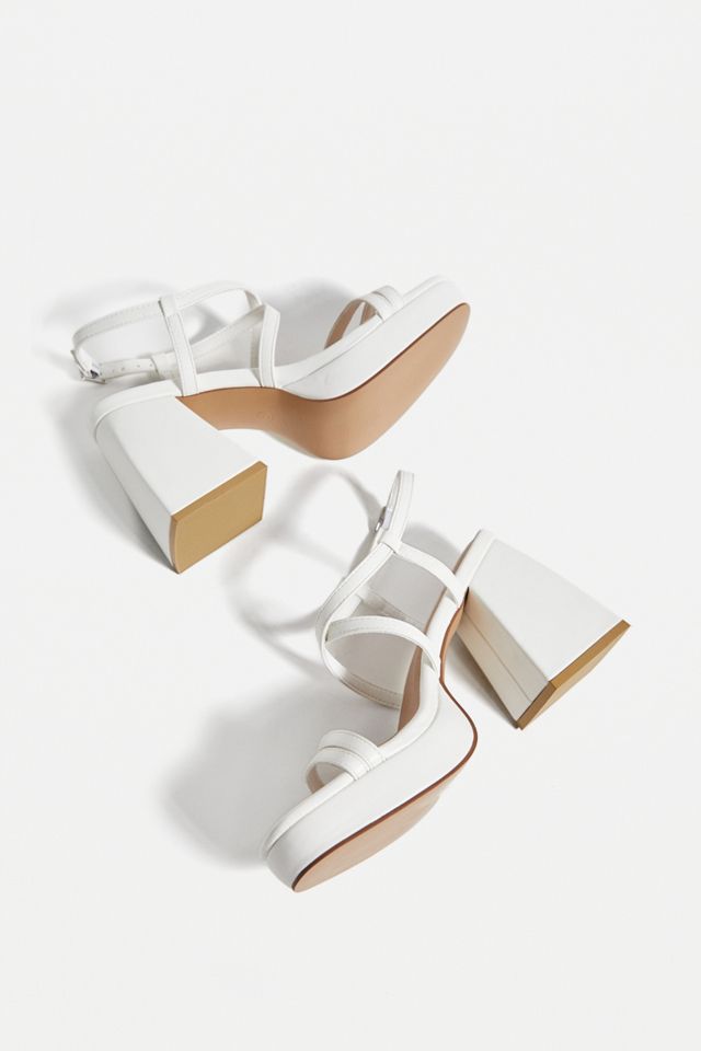 UO – High Heels „Santana“ in Weiß mit Riemchendesign  #5