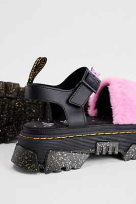 Dr. Martens Mattison Bratz Strap Sandali Sneaker Donna – Rosa/Nero – Edizione Limitata