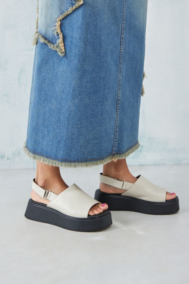 Vagabond White Courtney Back Strap Slider Sandals | Urban Outfitters UK