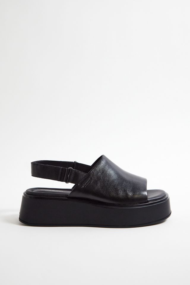 Vagabond Courtney Slingback Sandals | Urban Outfitters UK