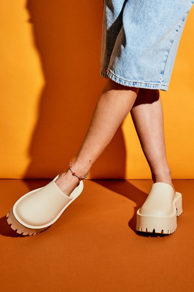 Jeffrey campbell clogs online