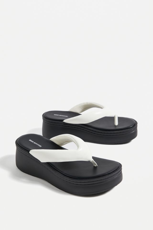 Urban outfitters best sale white sandals