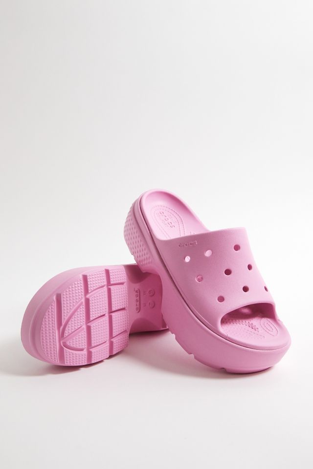 Crocs Stomp Pink Sliders | Urban Outfitters UK