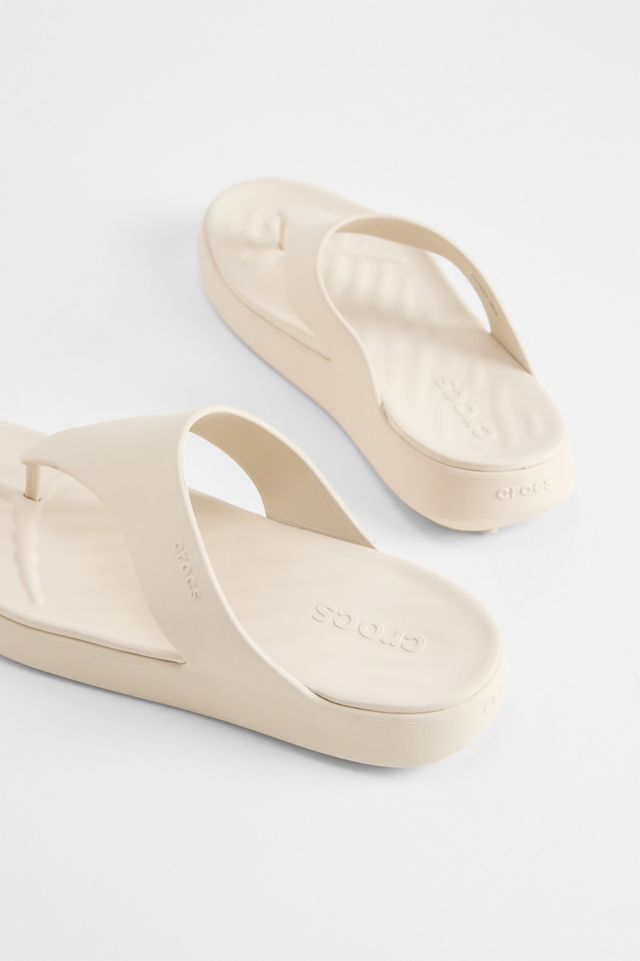 Crocs Frappe Getaway Plateau-Flip-Flops #4